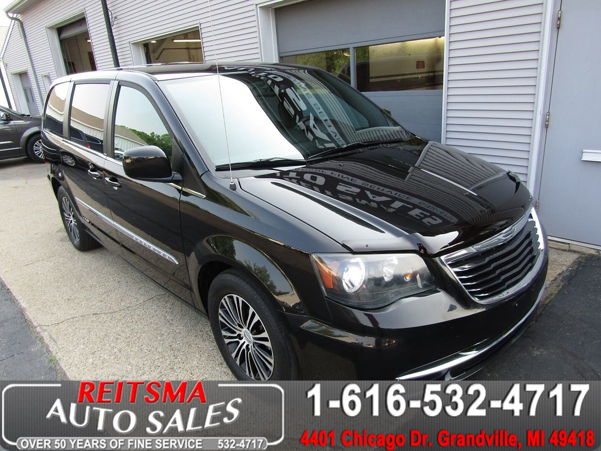 2014 Chrysler Town & Country