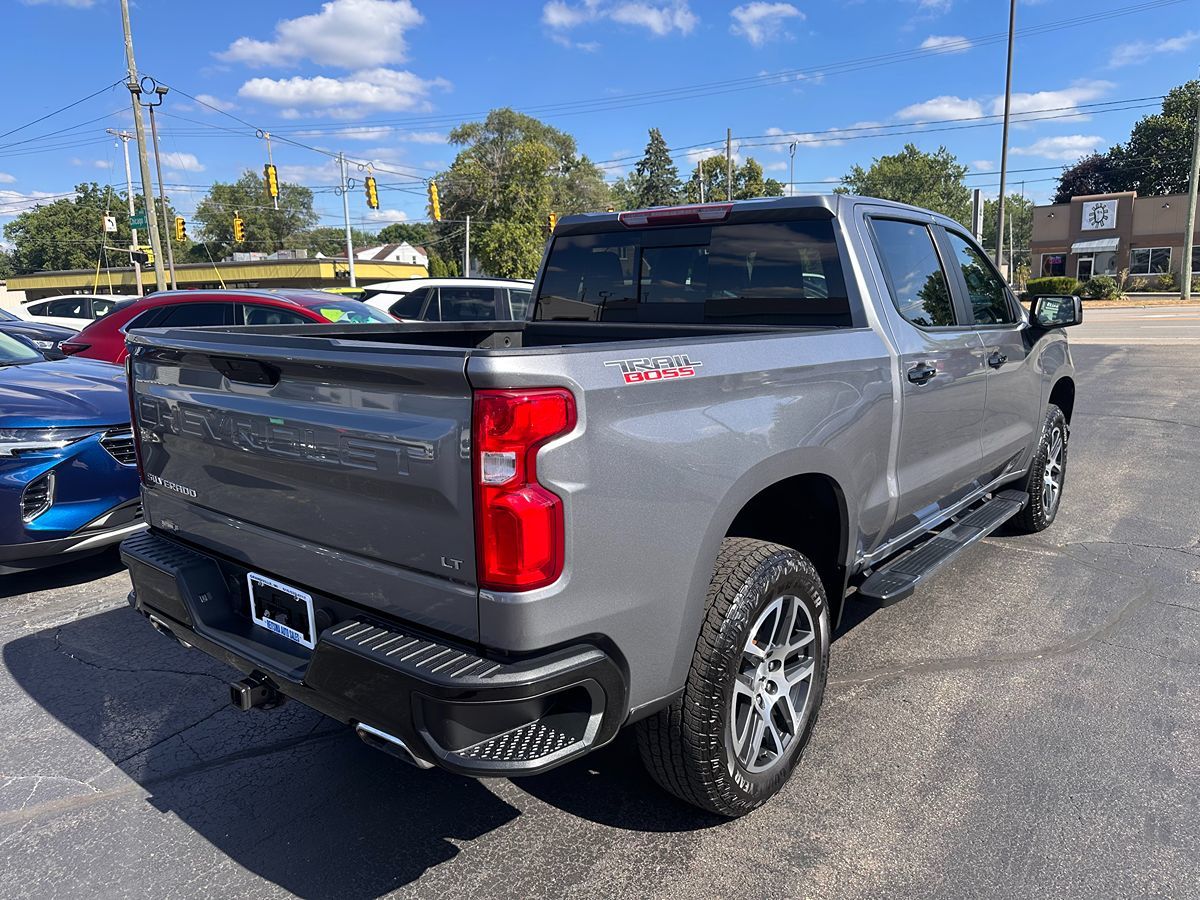 2020 Chevrolet Silverado 1500 LT Trail Boss photo 3