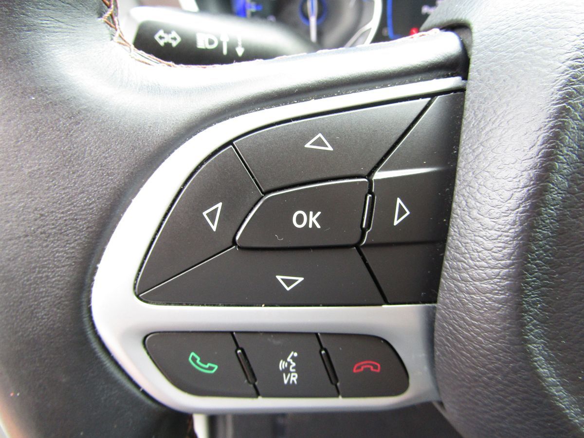 2017 Chrysler Pacifica Touring-L - Photo 9