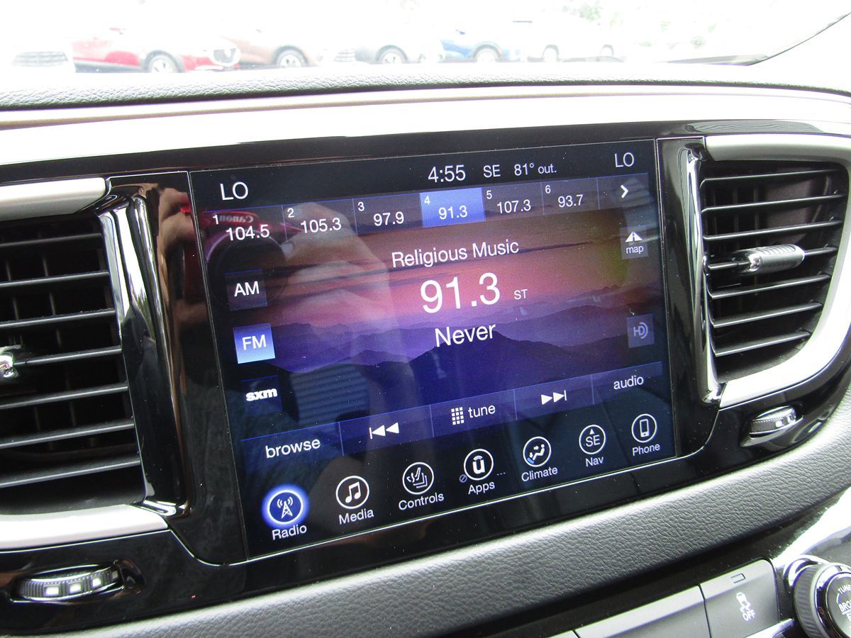 2017 Chrysler Pacifica Touring-L - Photo 15