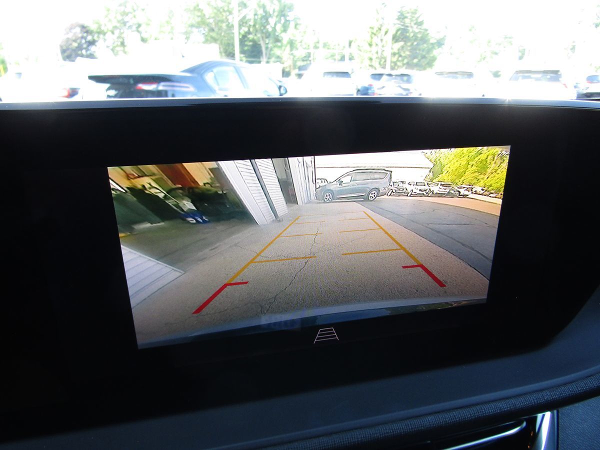 2024 Buick Envista ST photo 12
