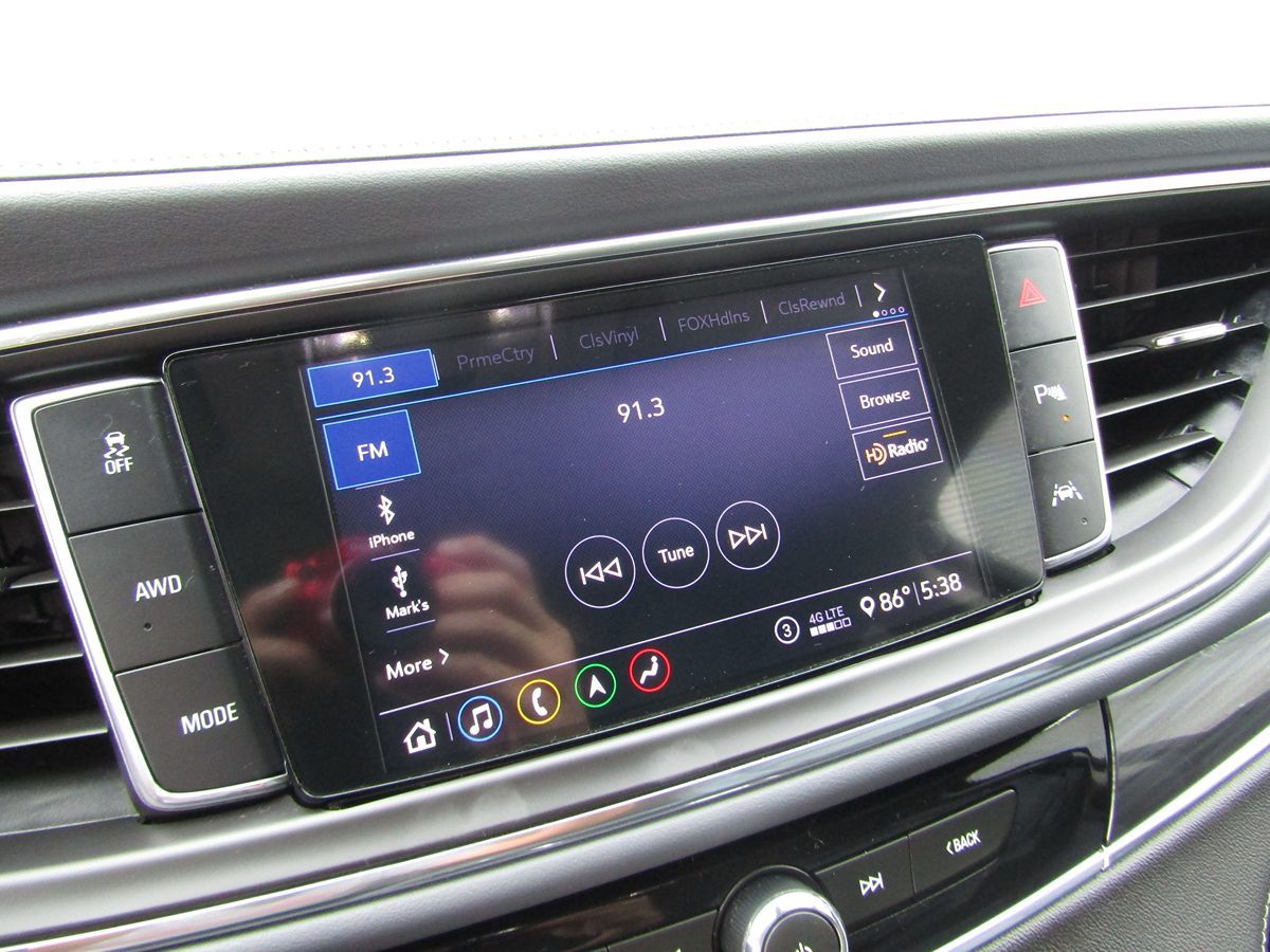 2021 Buick Enclave Premium photo 16