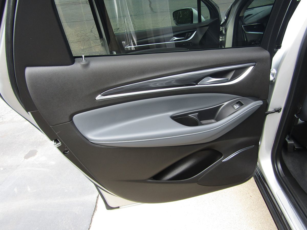 2021 Buick Enclave Premium photo 29