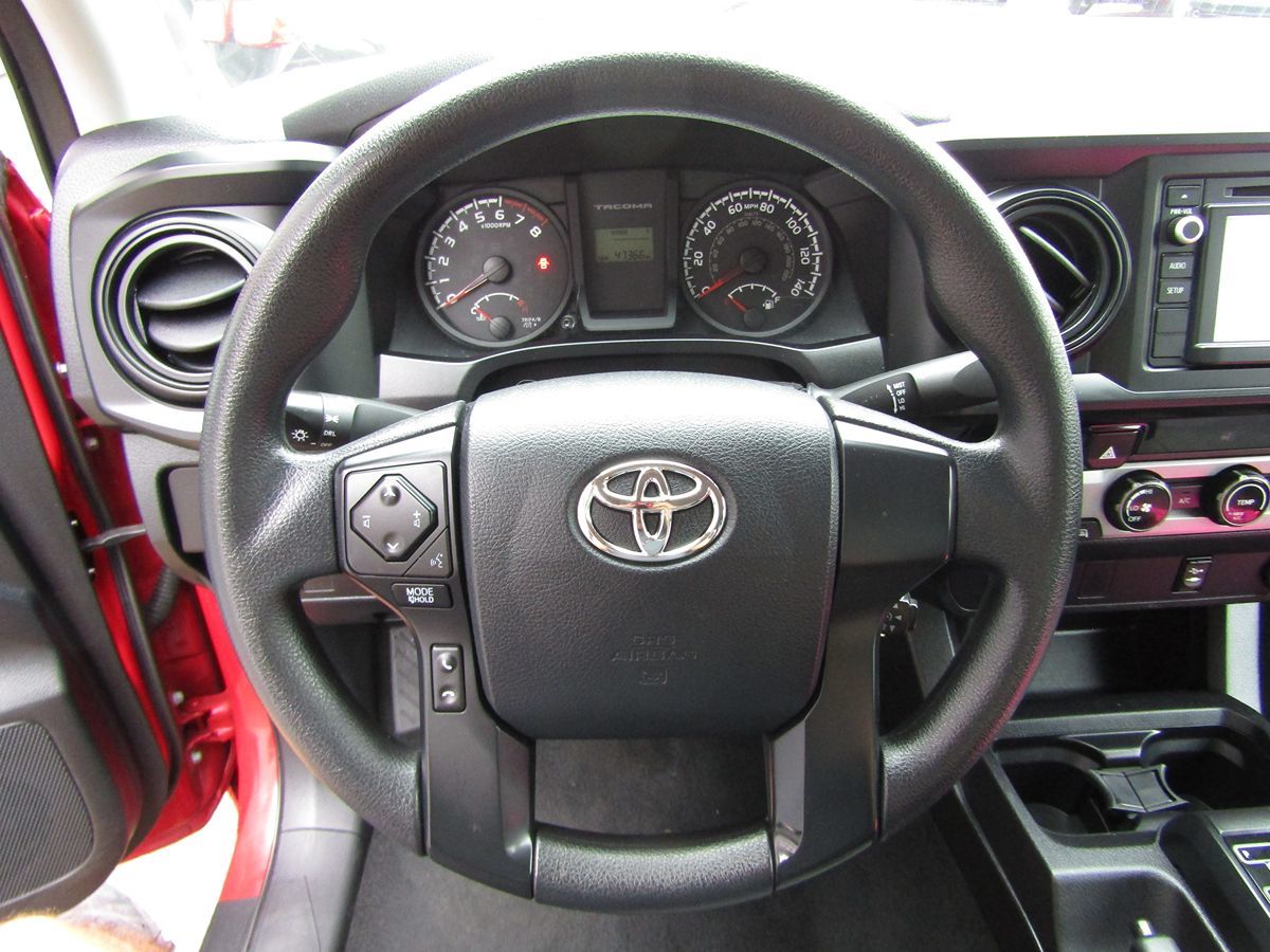 2016 Toyota Tacoma SR photo 6