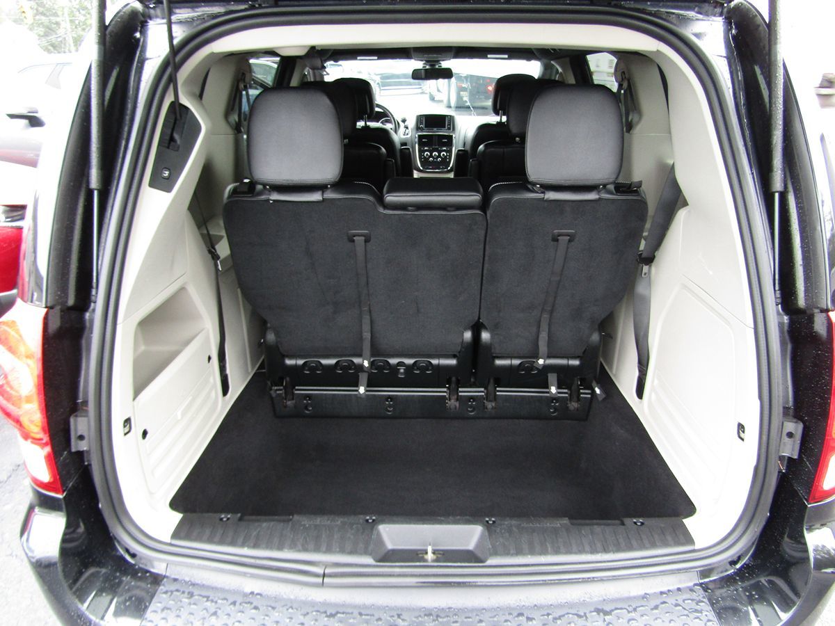 2018 Dodge Grand Caravan SXT photo 23