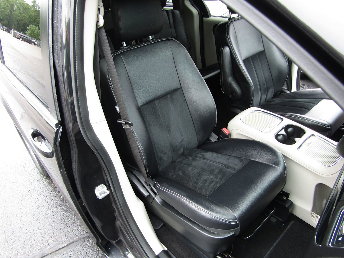 2018 Dodge Grand Caravan SXT photo 26