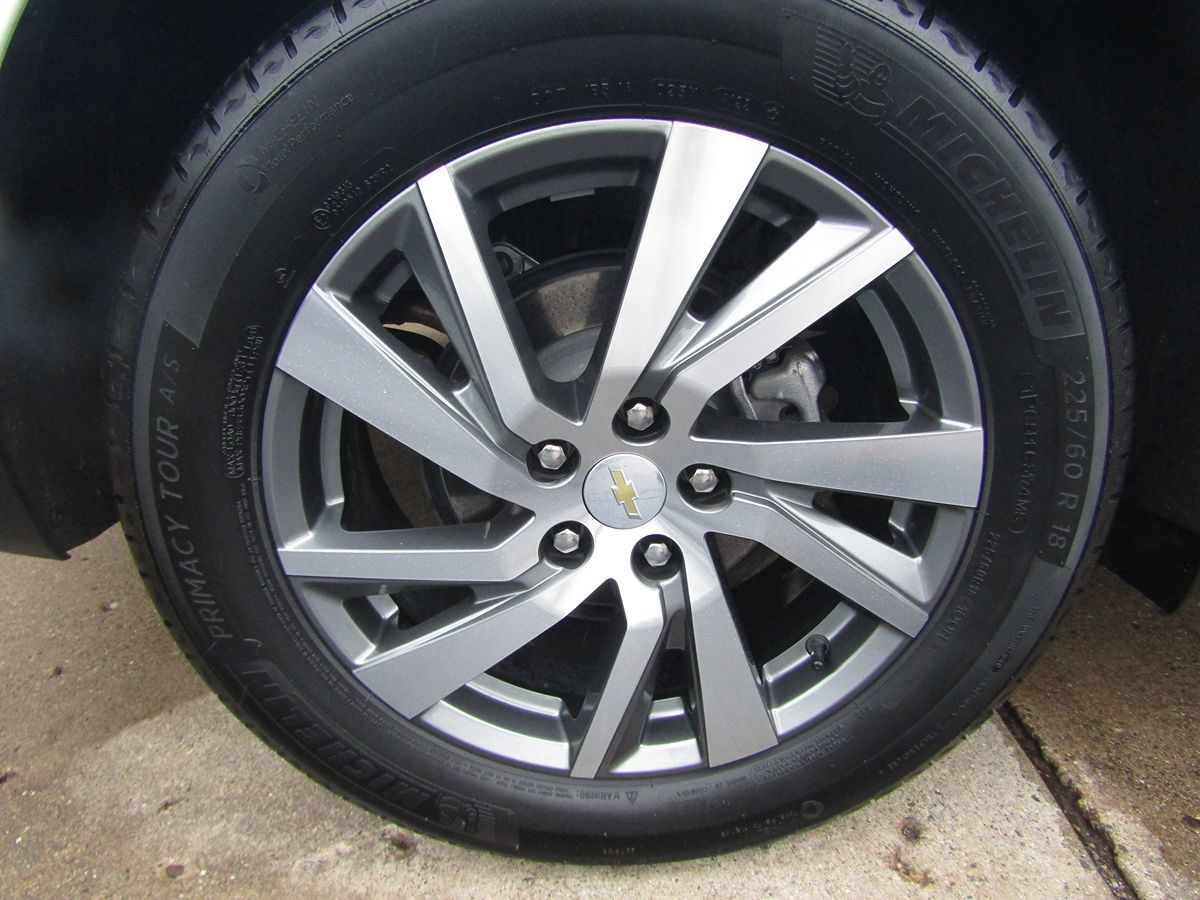 2023 Chevrolet Equinox LT photo 33
