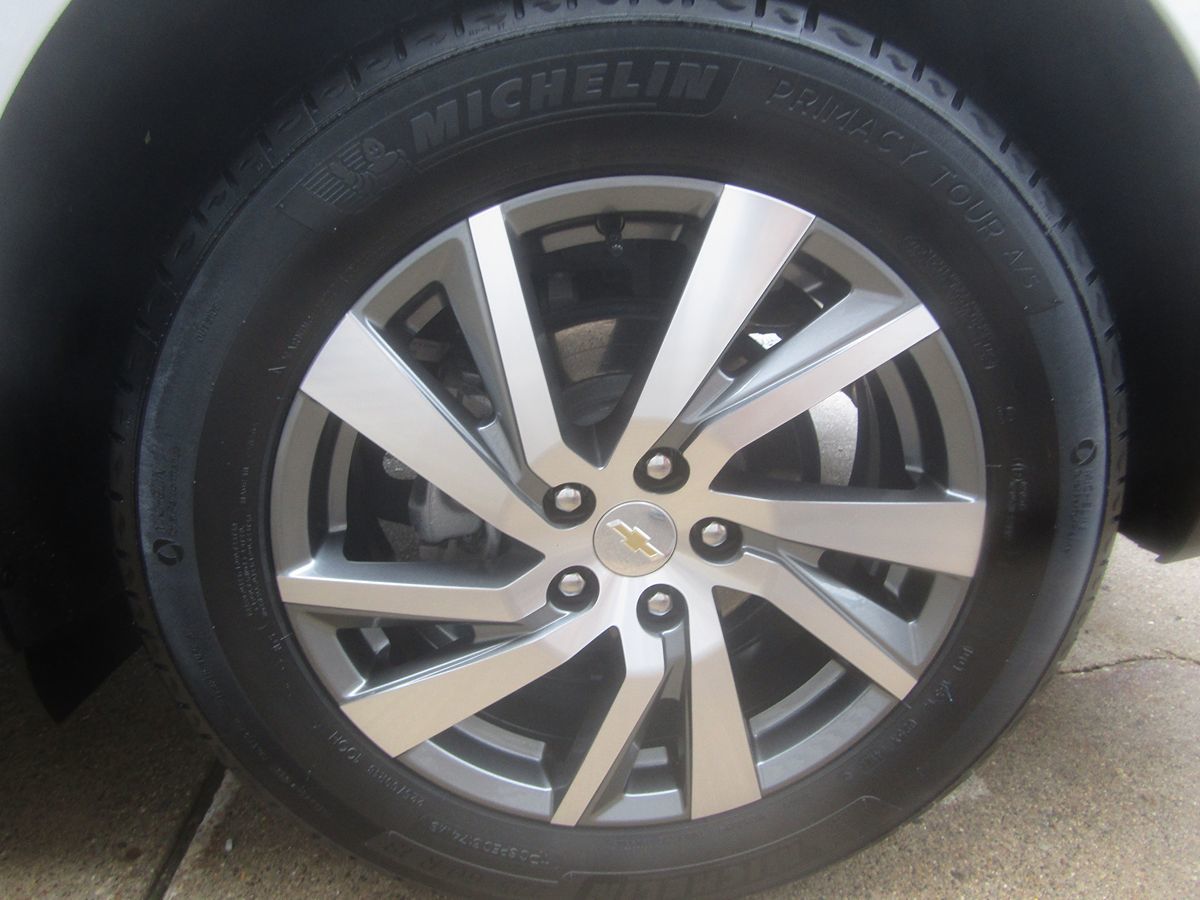 2023 Chevrolet Equinox LT photo 34
