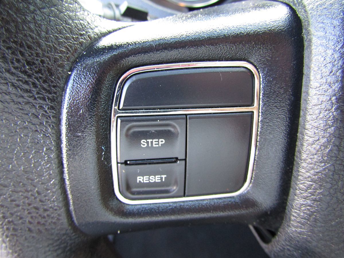 2014 Dodge Grand Caravan SE photo 7