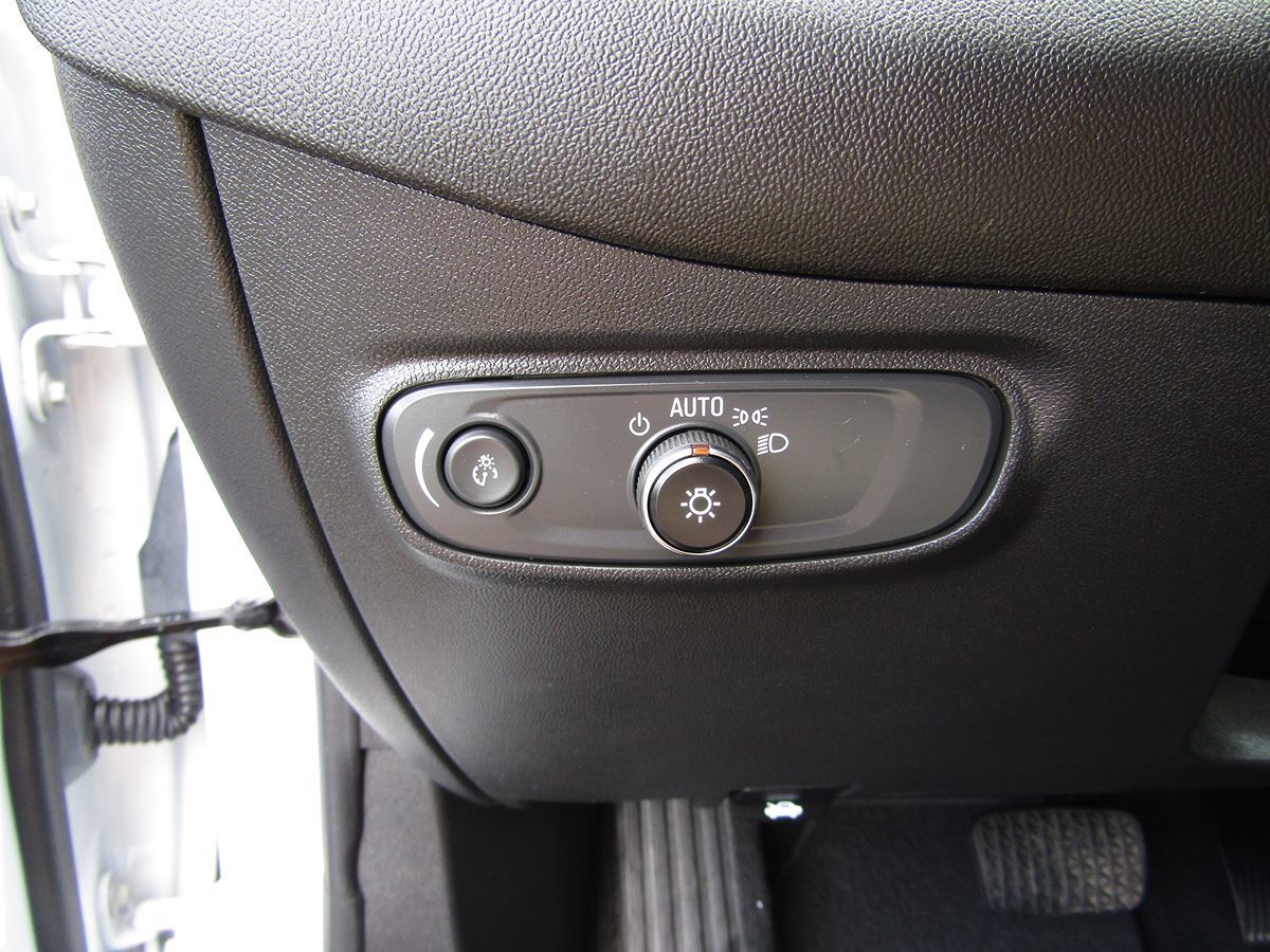 2023 Chevrolet Equinox LT photo 12