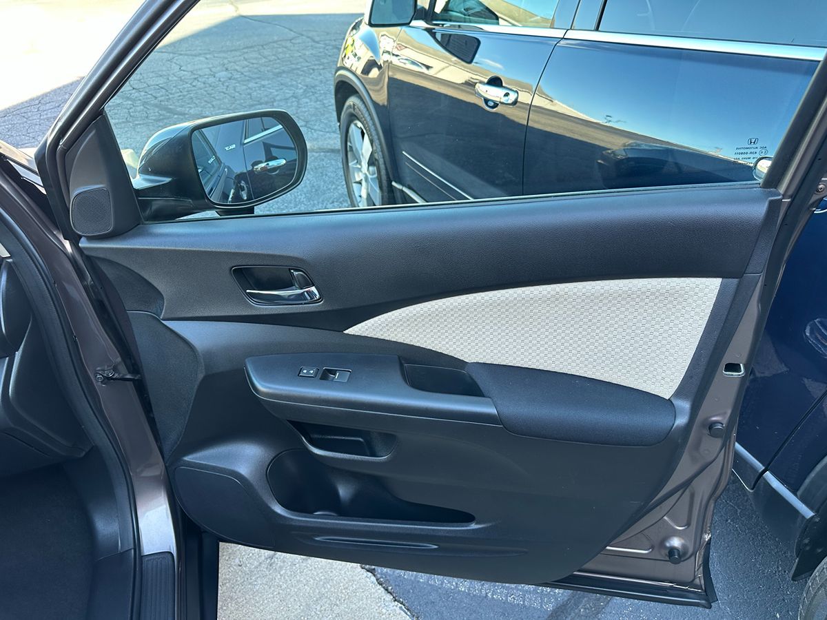 2016 Honda CR-V EX photo 28