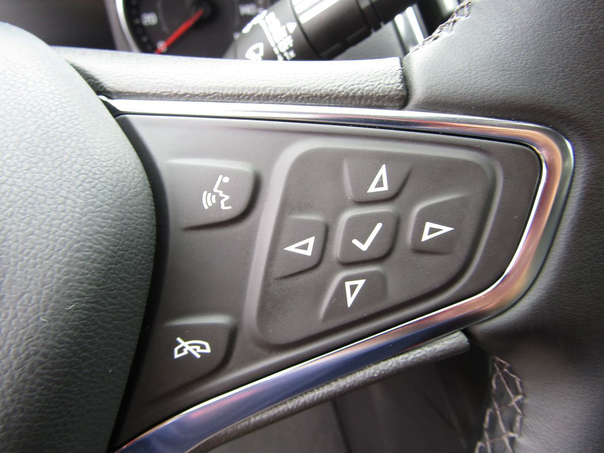 2023 Chevrolet Equinox LT photo 8