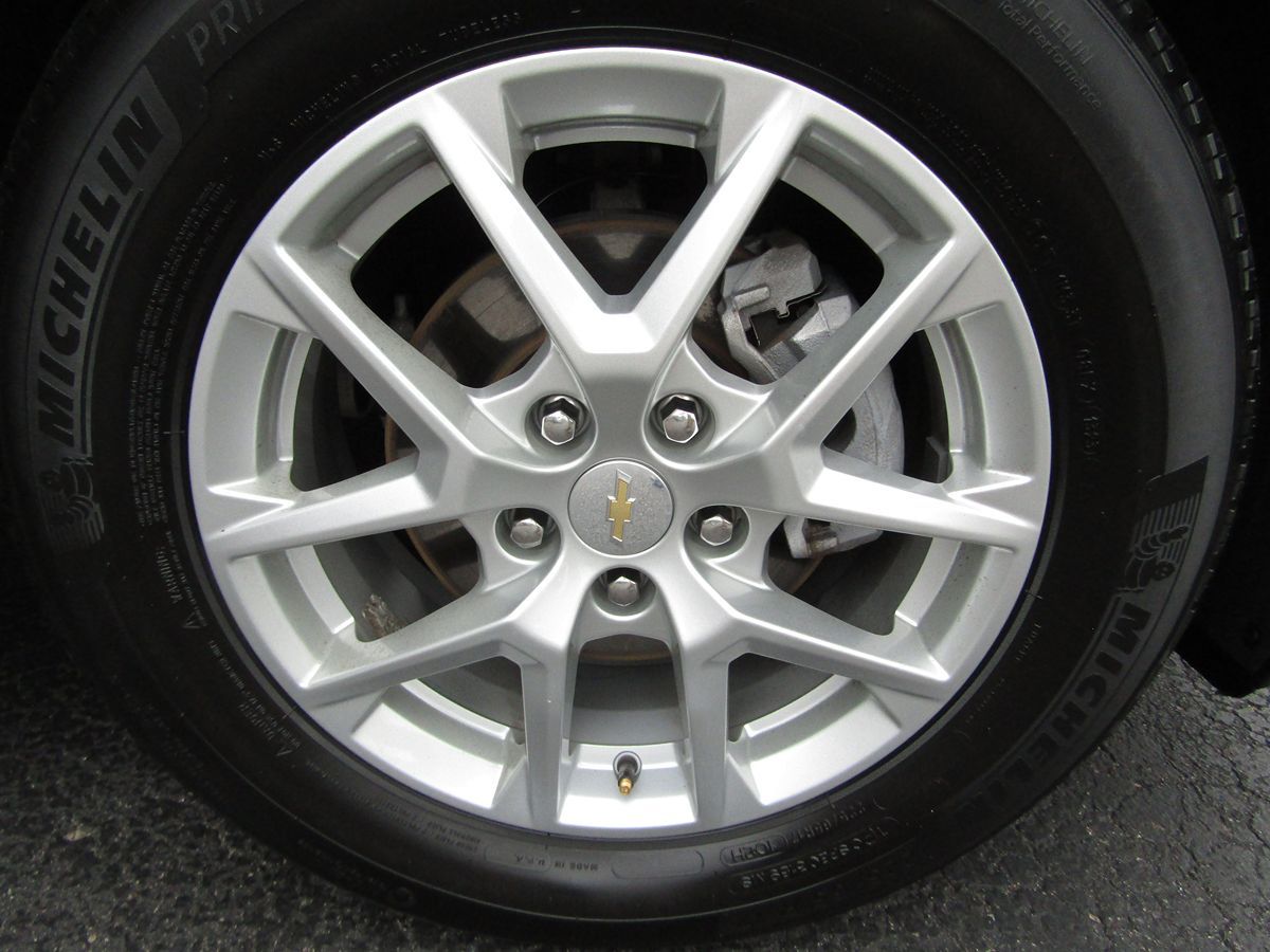 2023 Chevrolet Equinox LT photo 30