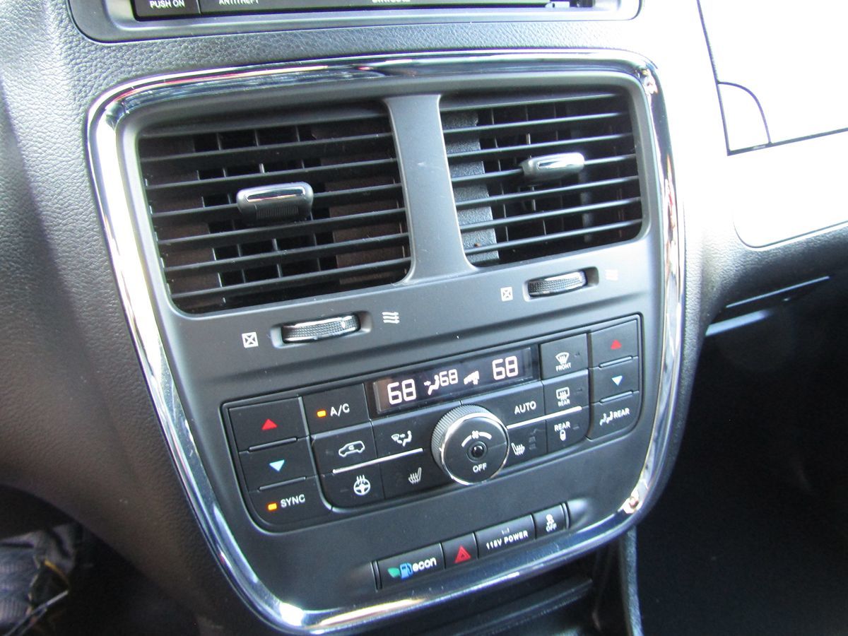 2019 Dodge Grand Caravan GT photo 15