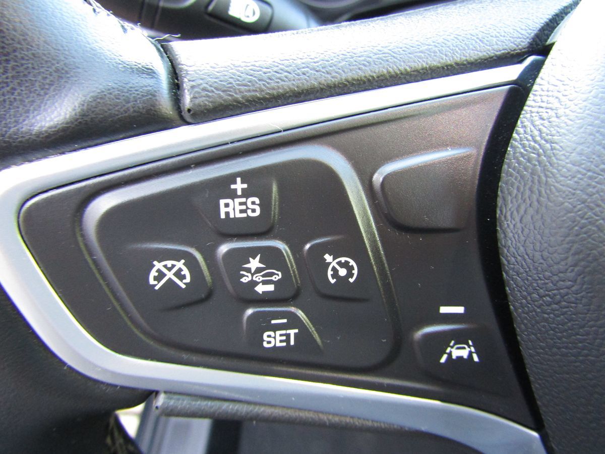 2023 Chevrolet Equinox LT photo 9