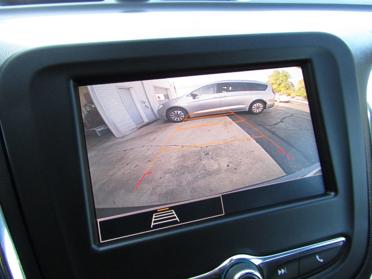 2023 Chevrolet Equinox LT photo 14