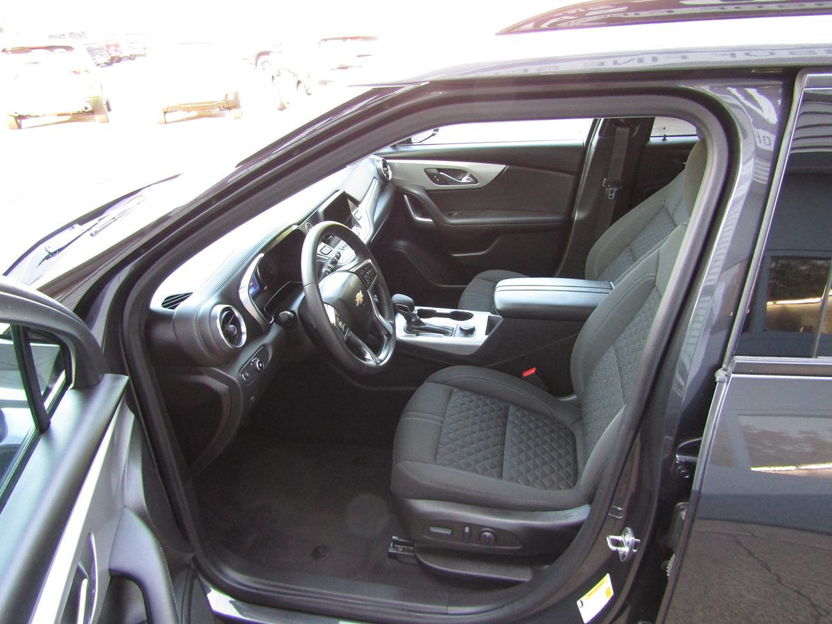 2022 Chevrolet Blazer 2LT photo 4