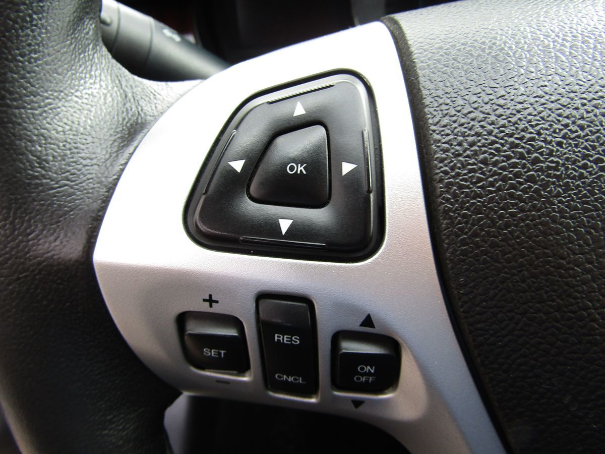2013 Ford Edge Limited photo 7