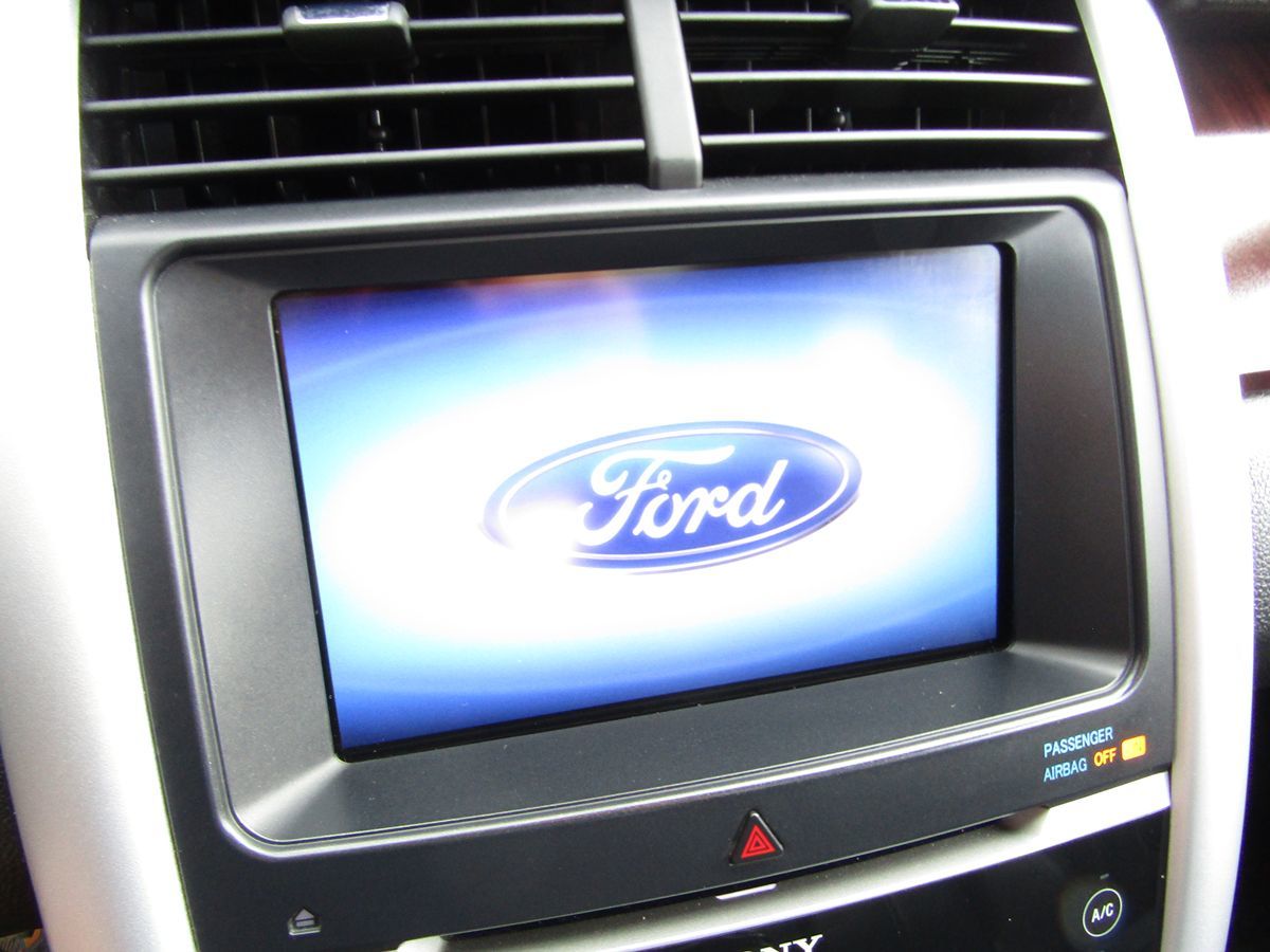 2013 Ford Edge Limited photo 11