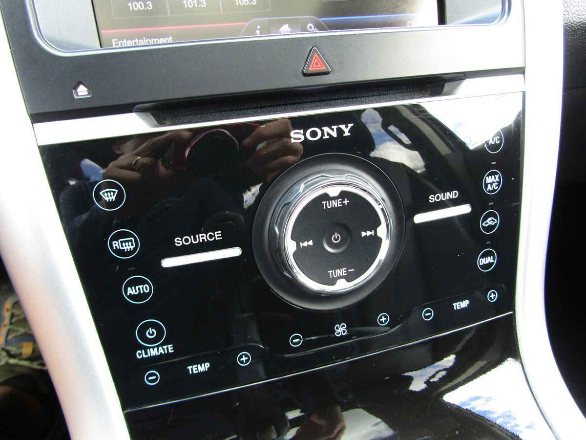 2013 Ford Edge Limited photo 13