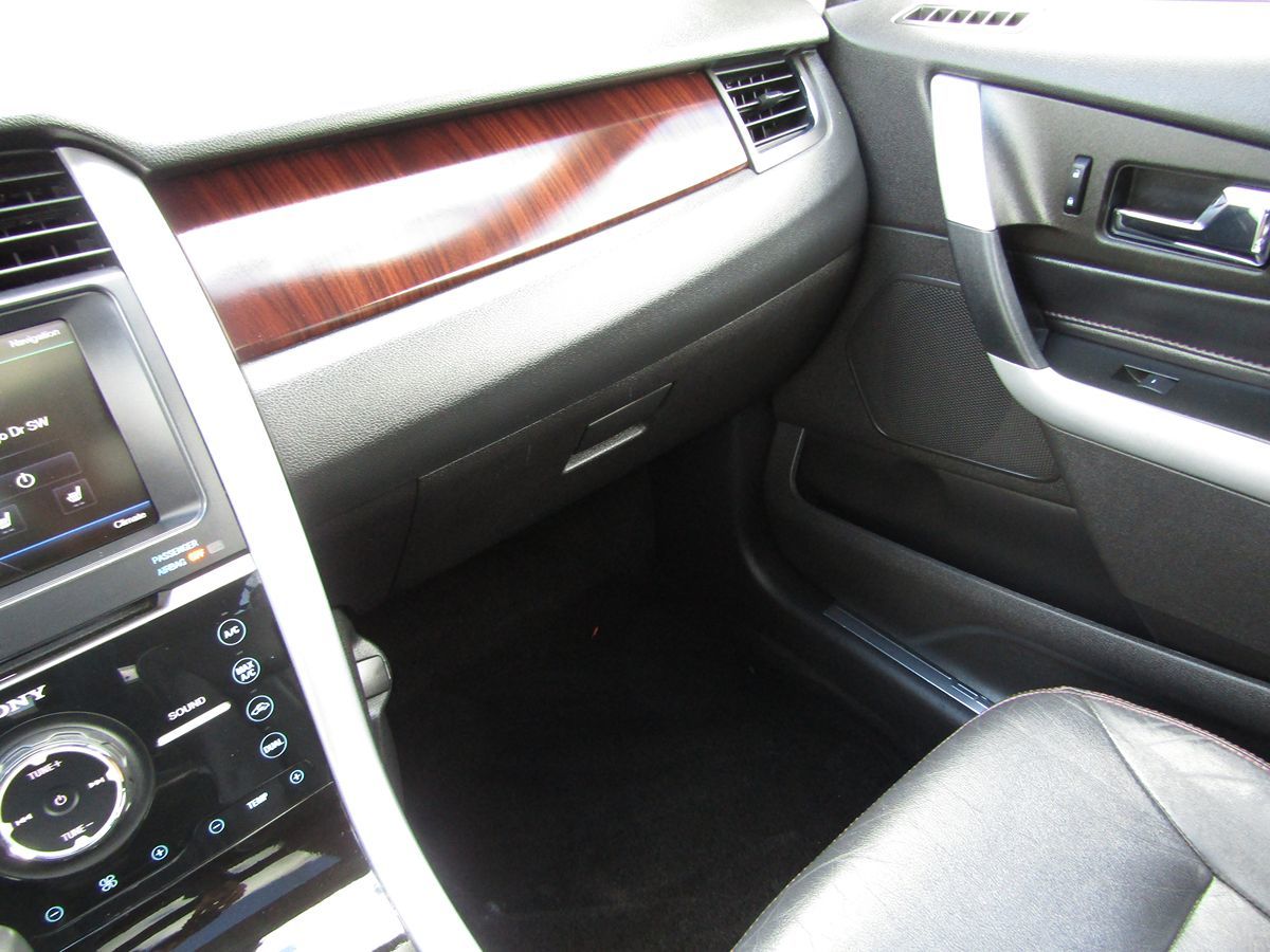 2013 Ford Edge Limited photo 19