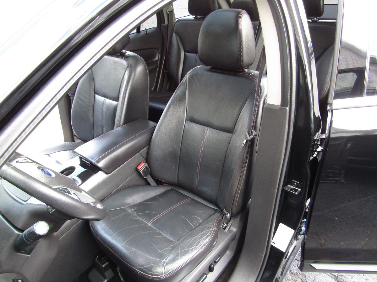 2013 Ford Edge Limited photo 25