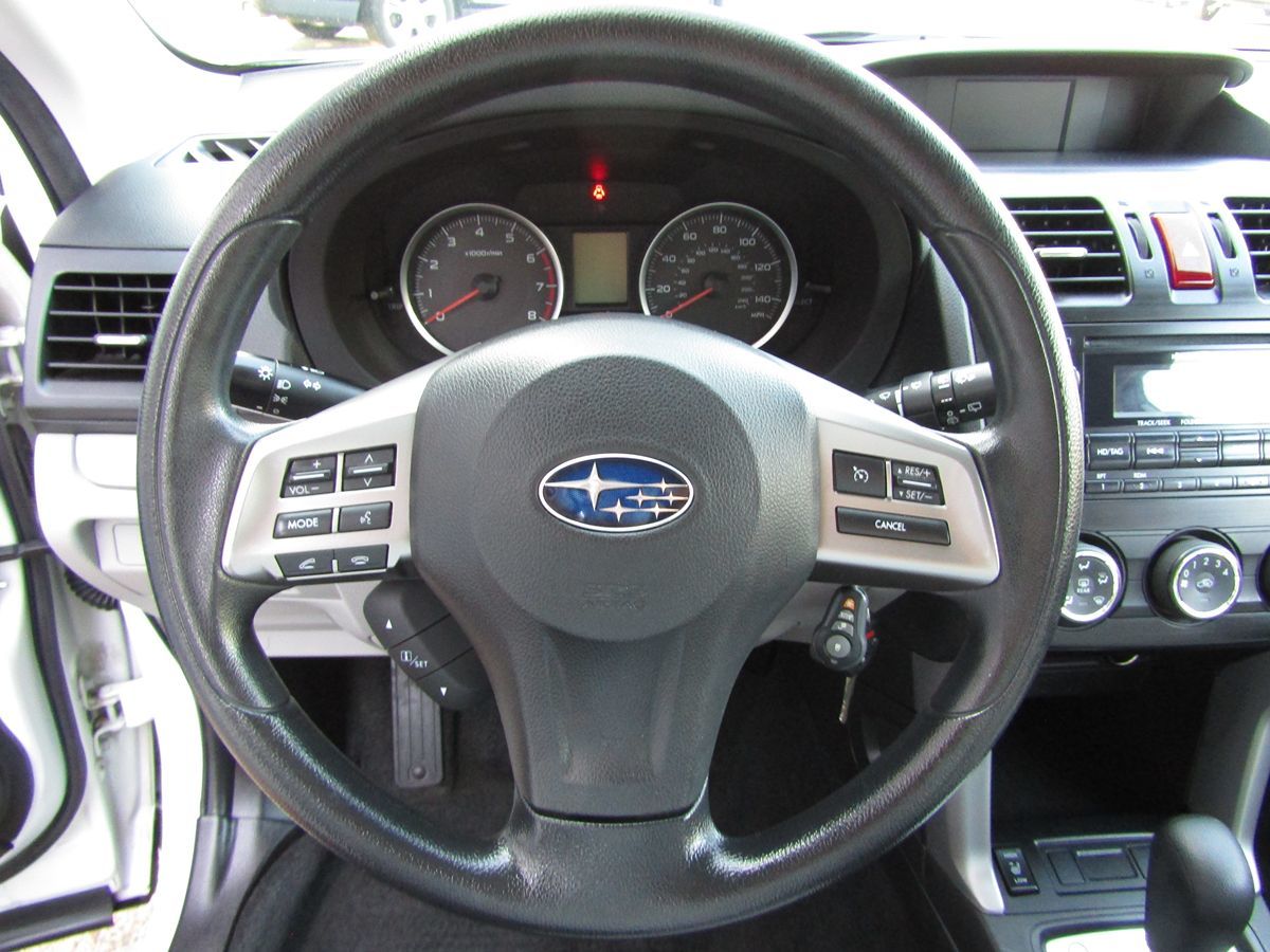 2014 Subaru Forester 2.5i Premium photo 7
