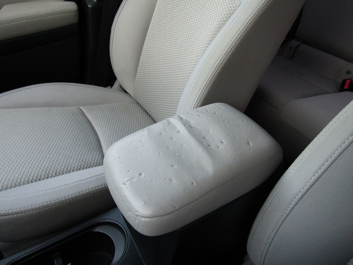 2014 Subaru Forester 2.5i Premium photo 20