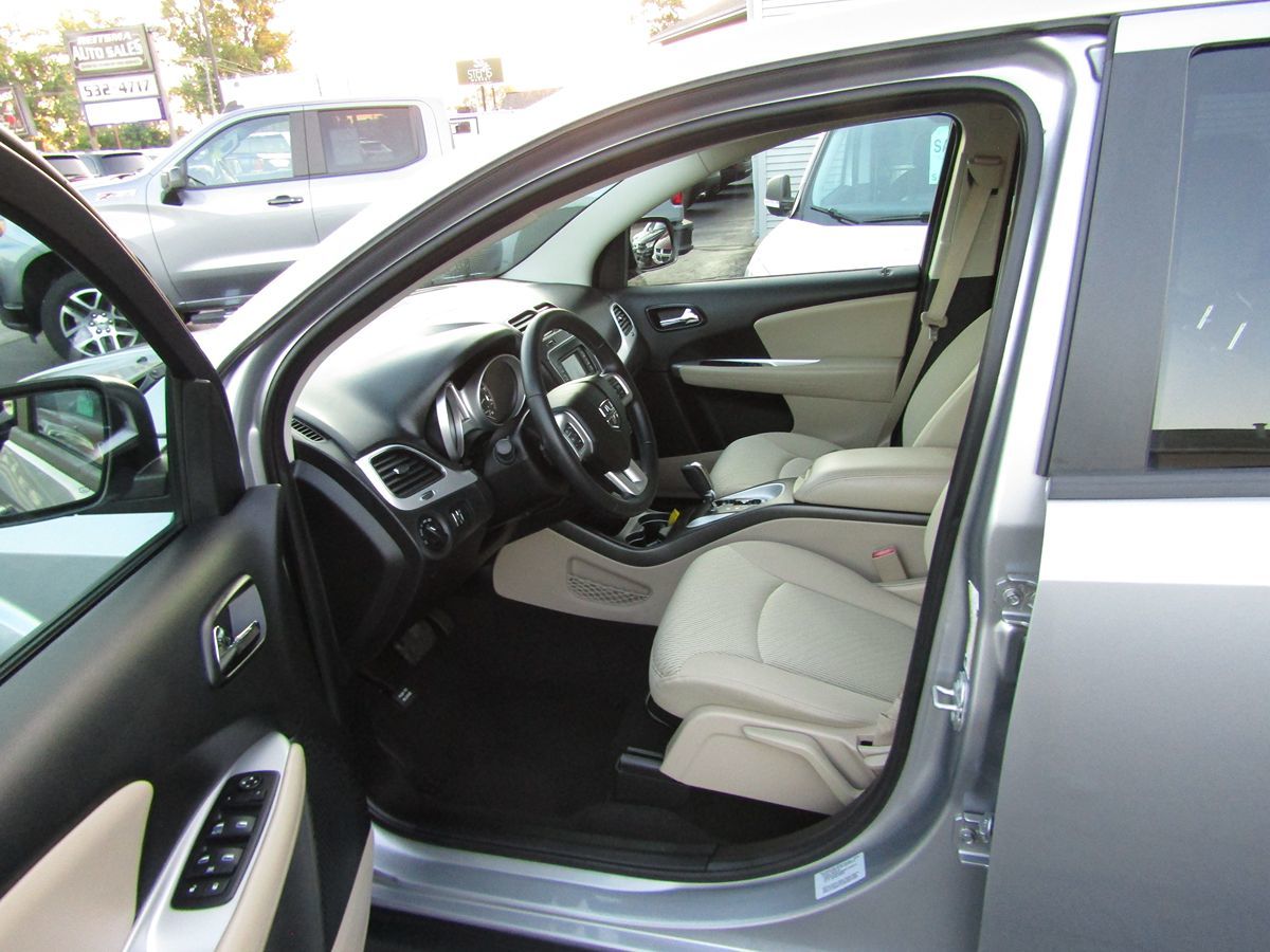 2016 Dodge Journey SE photo 3
