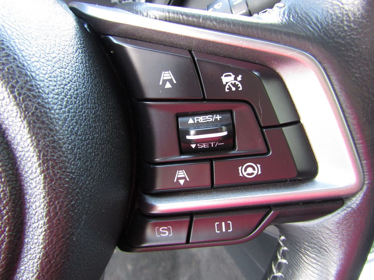 2022 Subaru Forester Premium photo 7