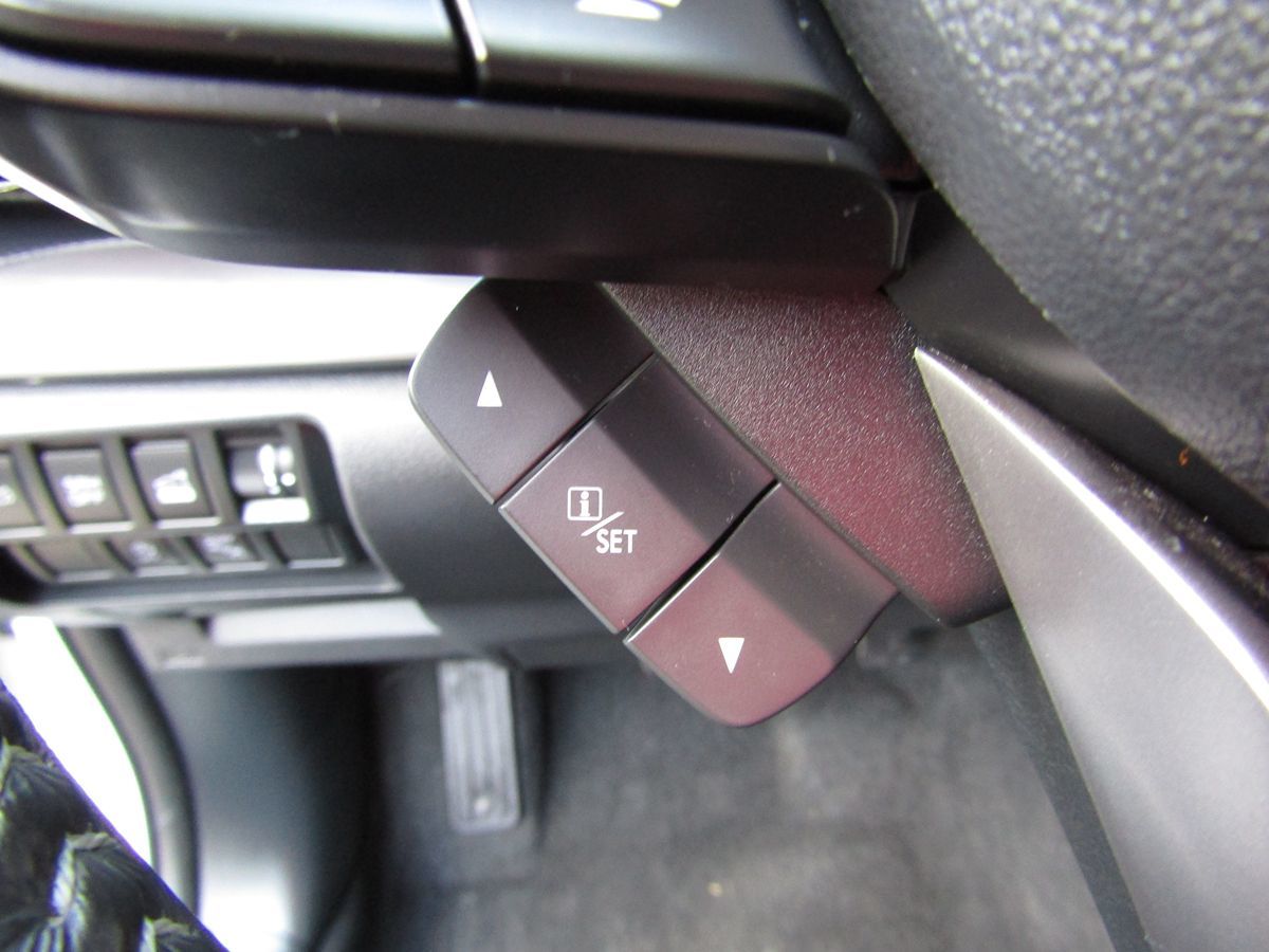 2022 Subaru Forester Premium photo 9