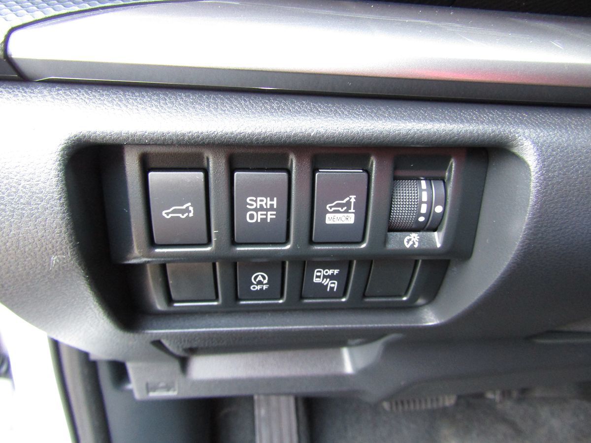 2022 Subaru Forester Premium photo 12