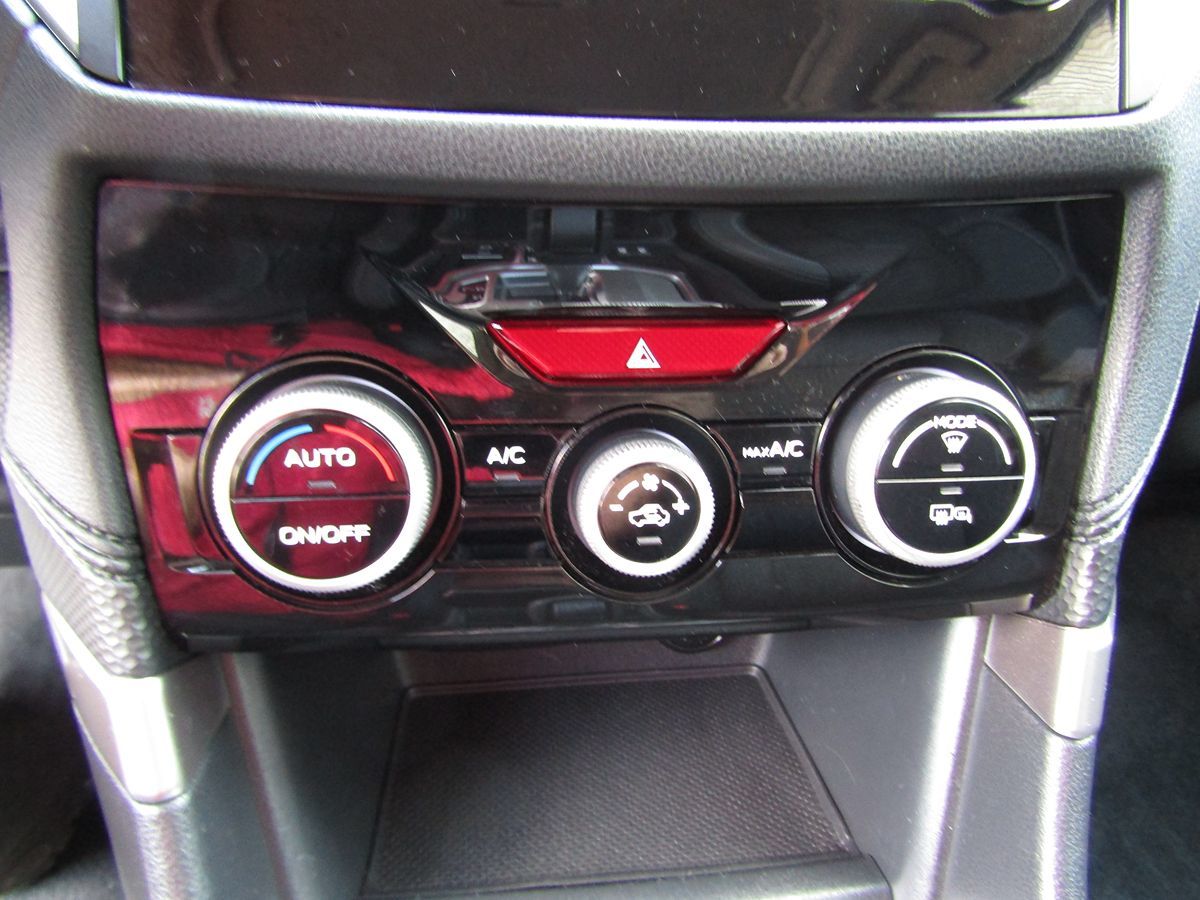 2022 Subaru Forester Premium photo 17