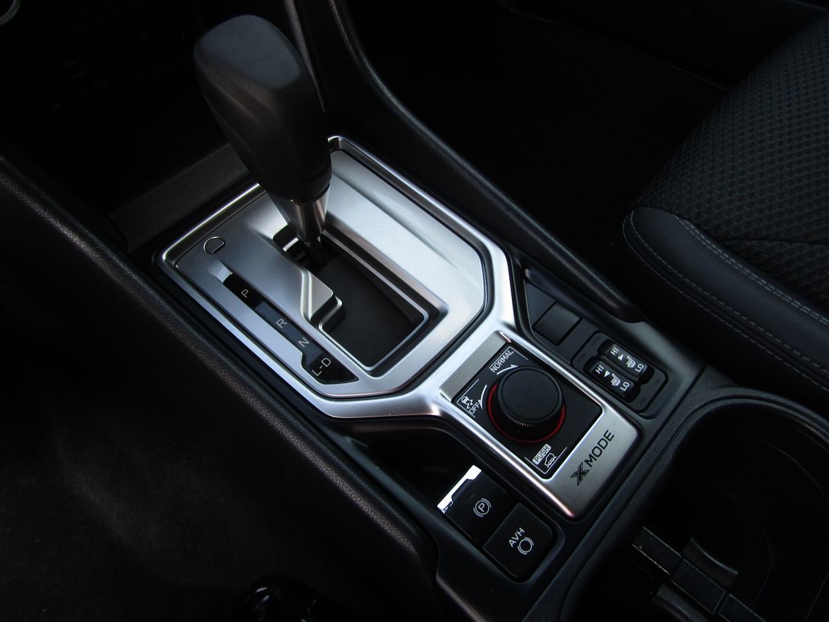 2022 Subaru Forester Premium photo 19