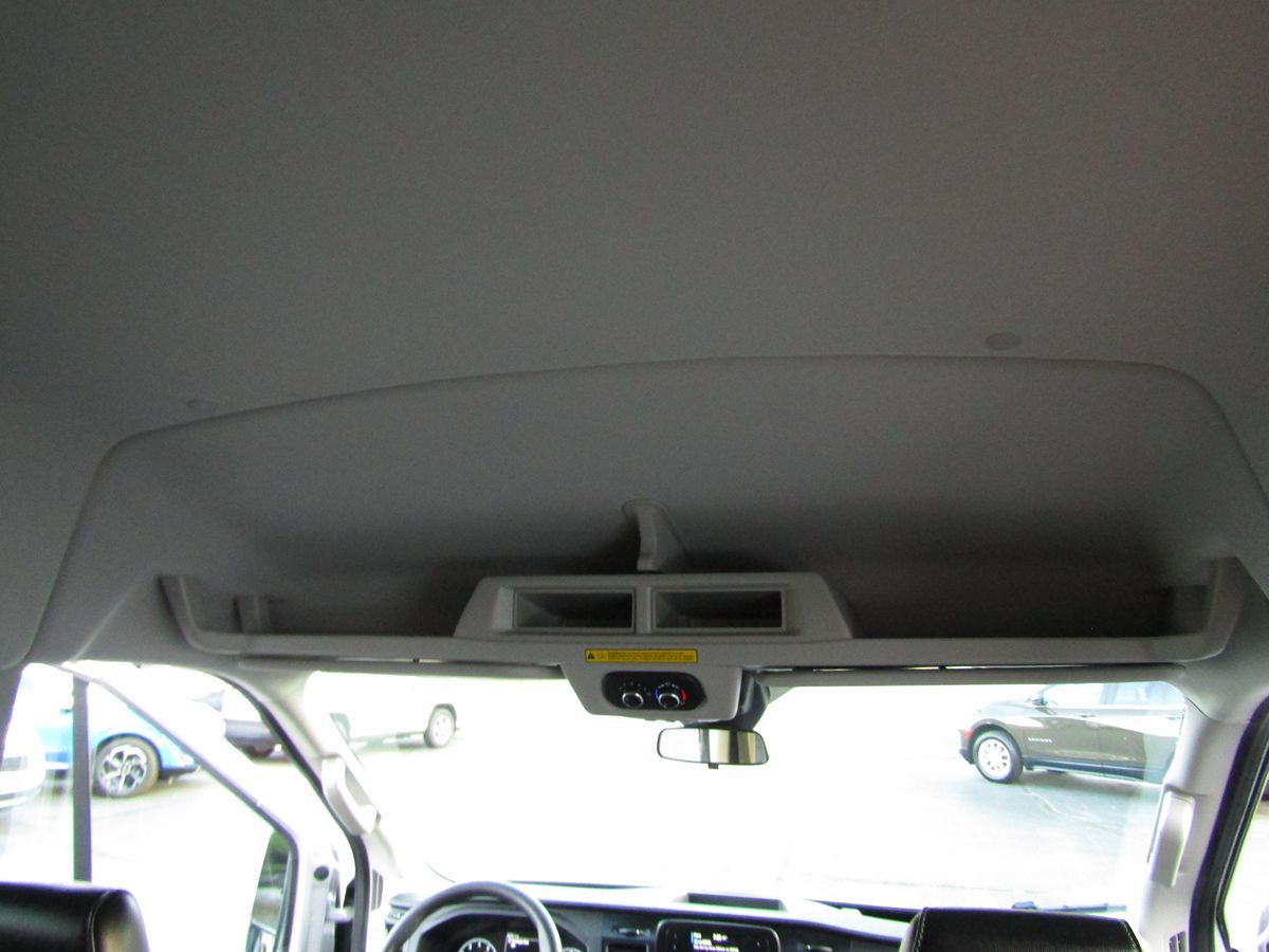 2020 Ford Transit Passenger XL photo 30