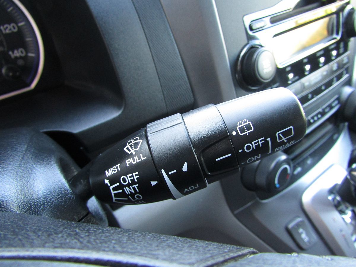 2009 Honda CR-V EX-L photo 11