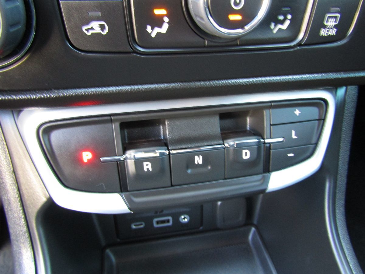 2022 Gmc Terrain SLT photo 16