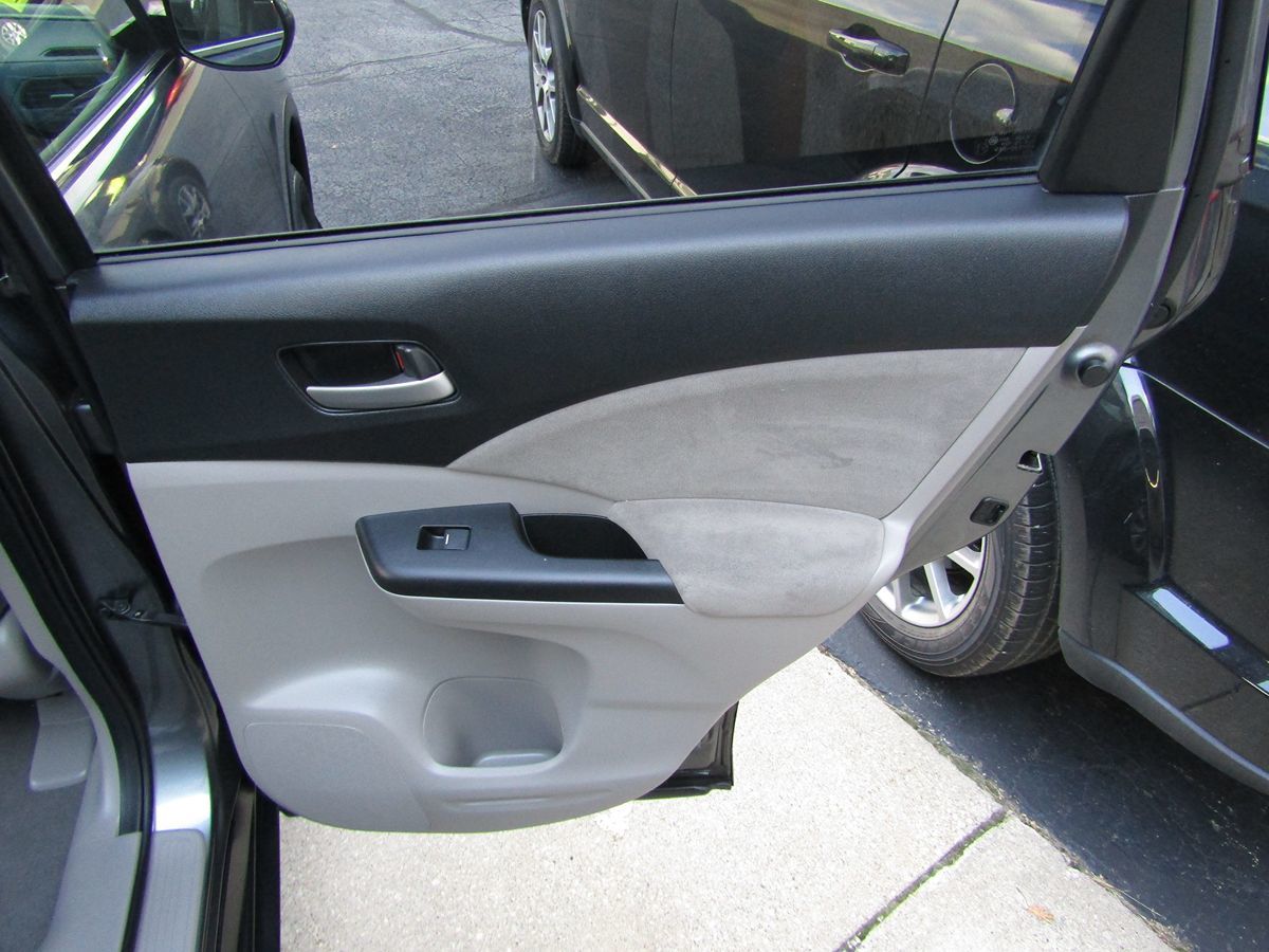 2012 Honda CR-V EX photo 26