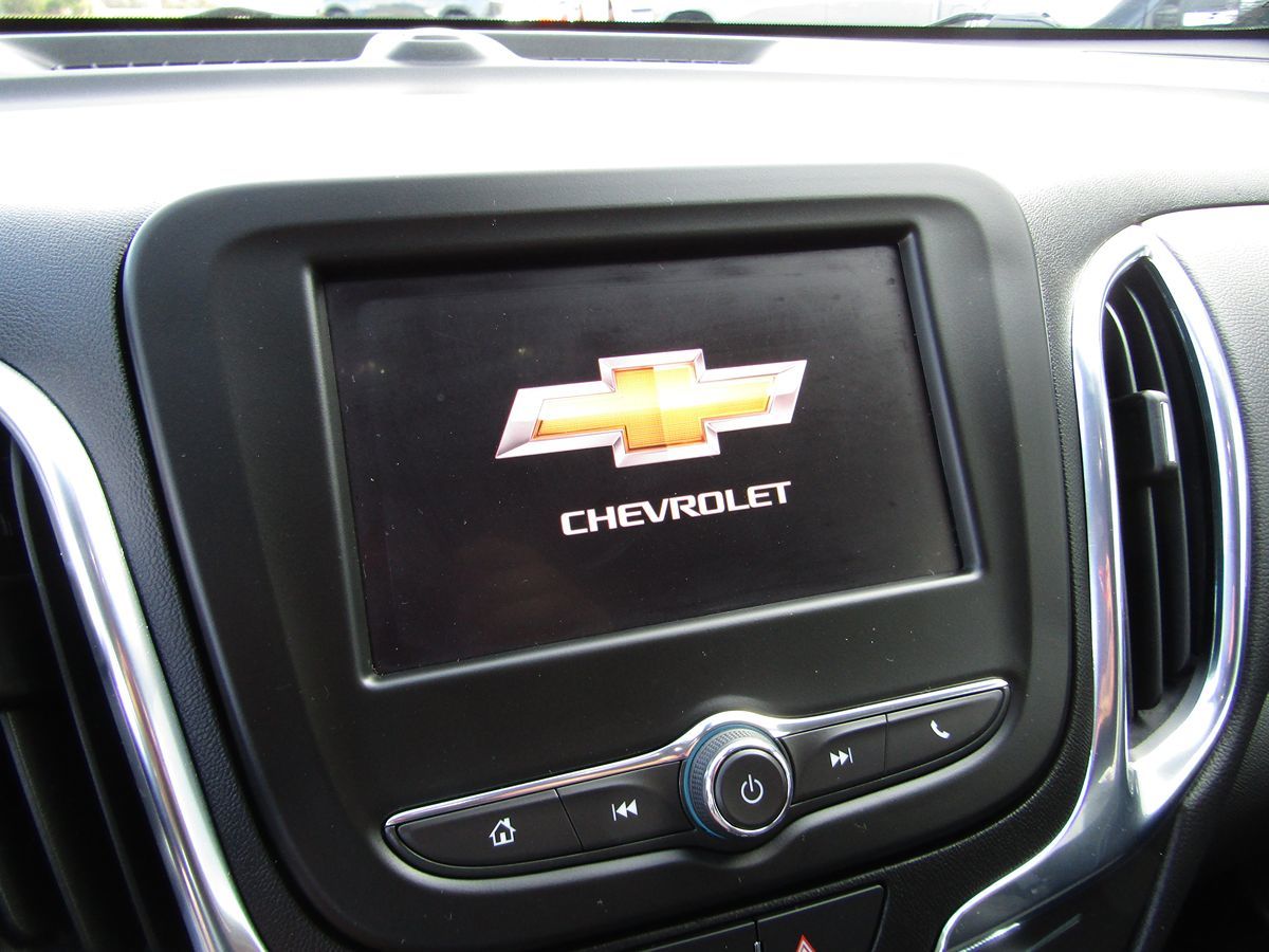 2023 Chevrolet Equinox LT photo 13