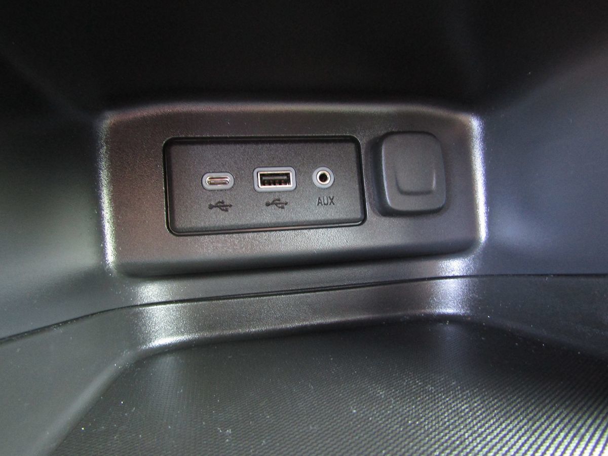 2023 Chevrolet Equinox LT photo 19