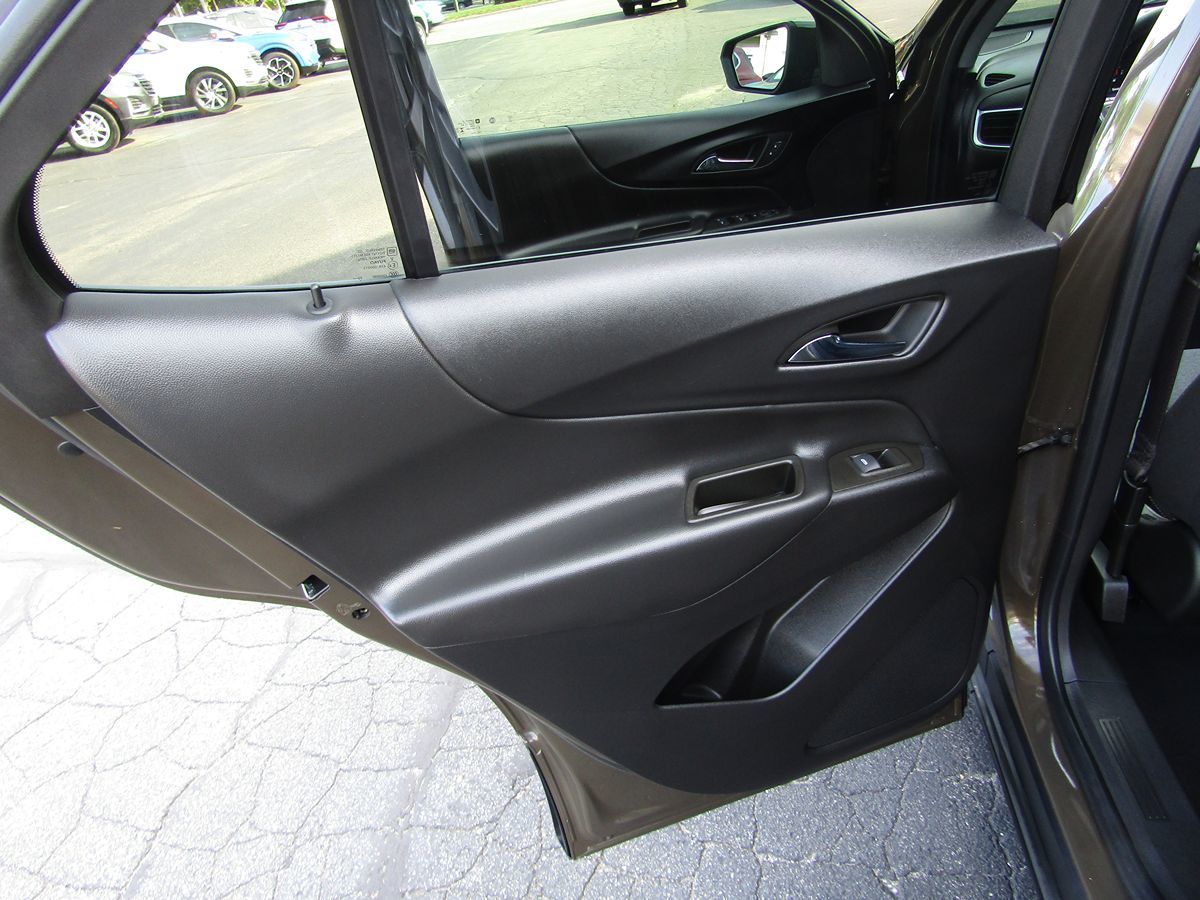 2023 Chevrolet Equinox LT photo 27