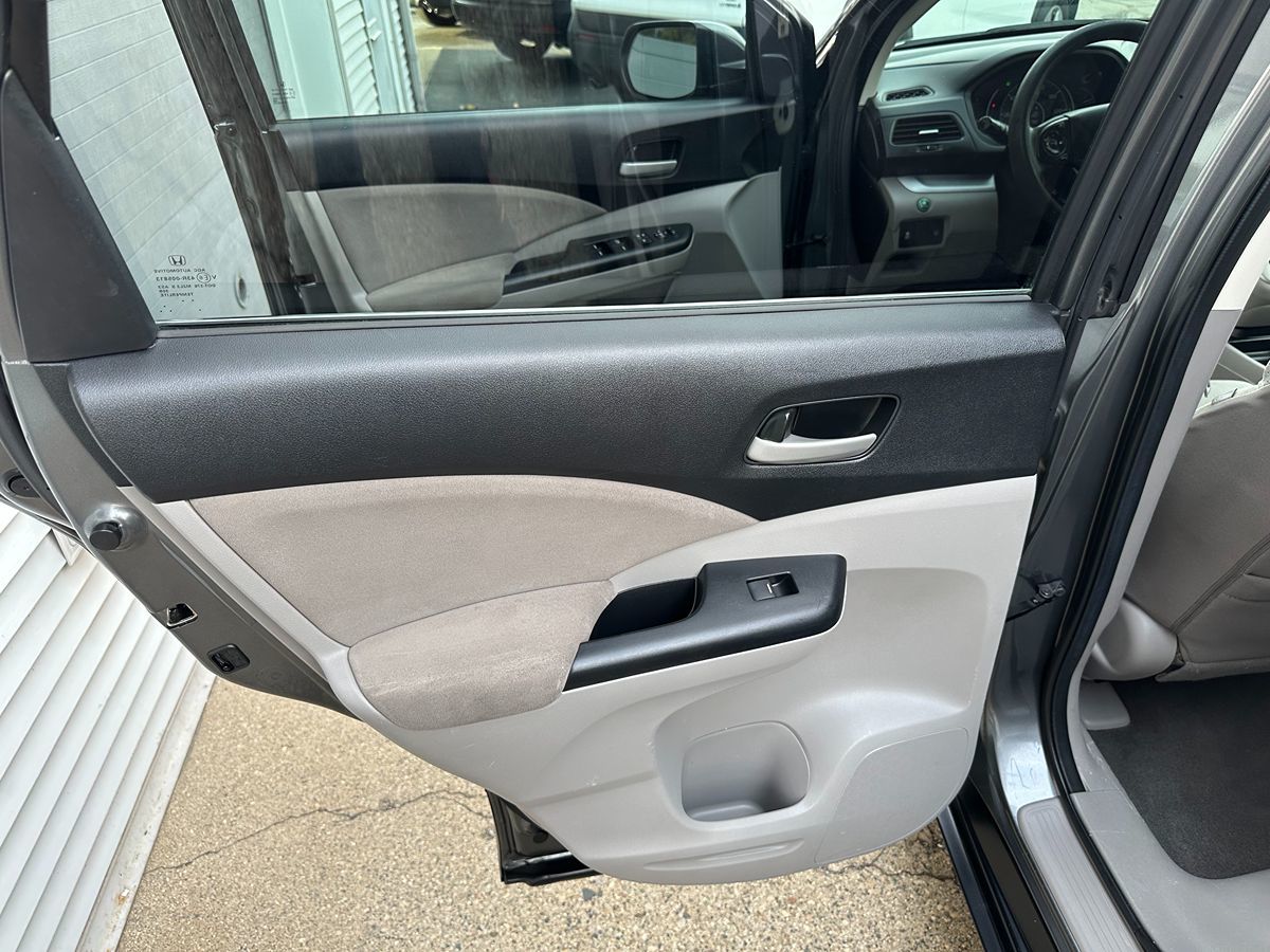 2014 Honda CR-V EX photo 25