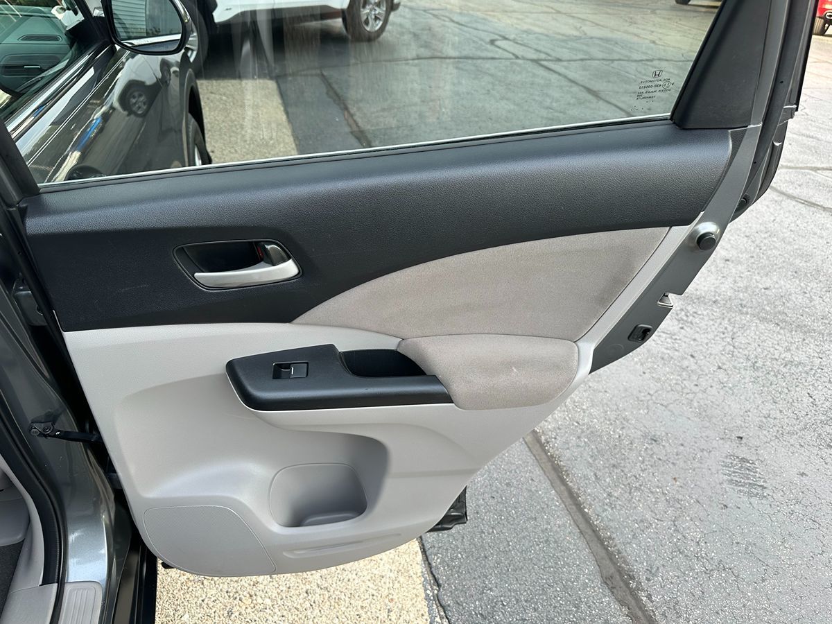 2014 Honda CR-V EX photo 26