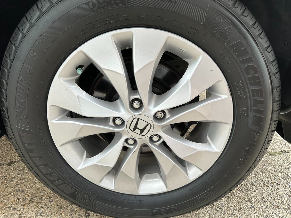 2014 Honda CR-V EX photo 31