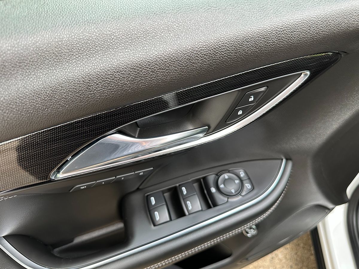 2023 Buick Envision Essence photo 21