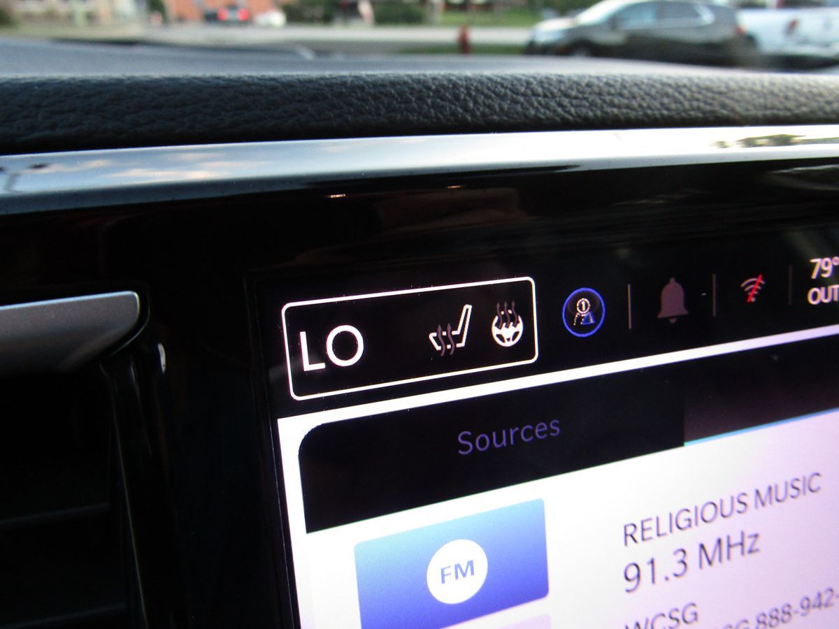 2021 Chrysler Pacifica Hybrid Touring L photo 18