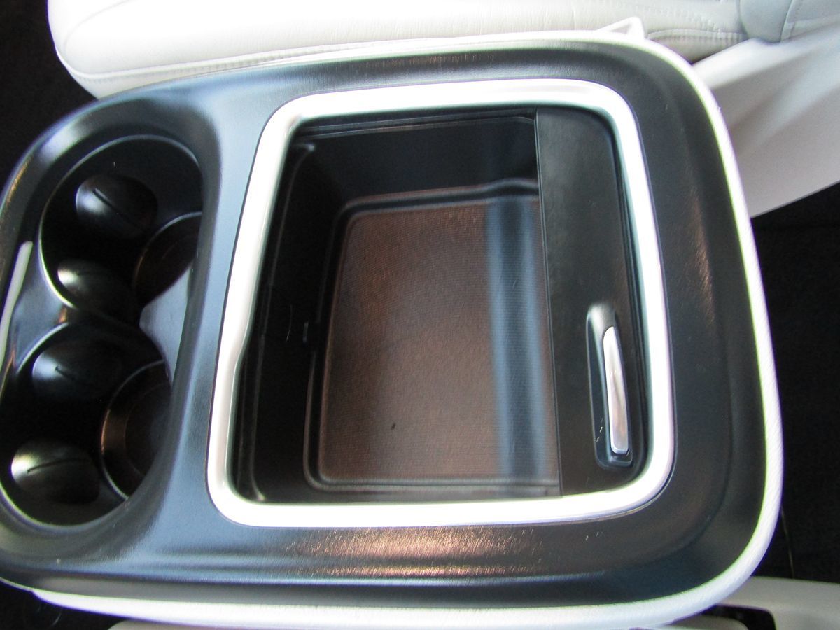 2021 Chrysler Pacifica Hybrid Touring L photo 22