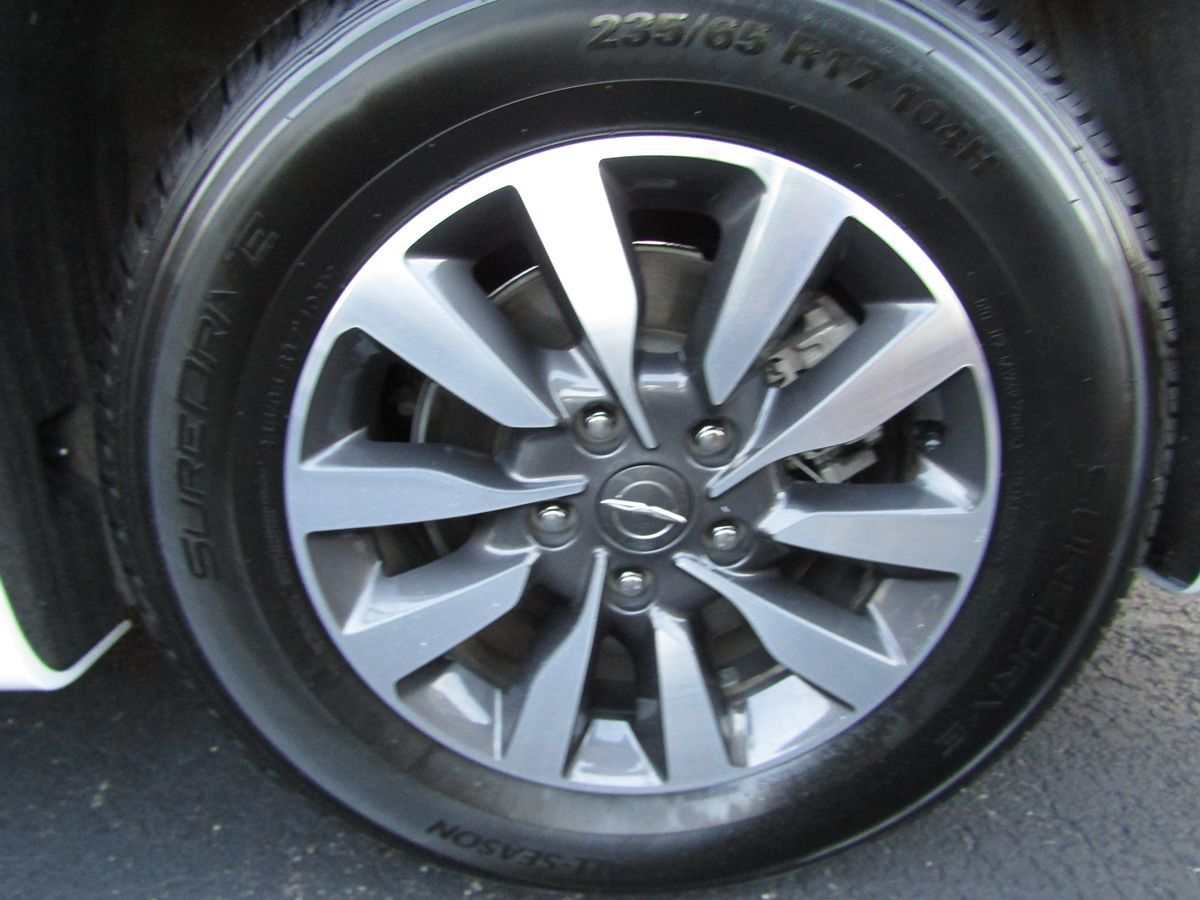 2021 Chrysler Pacifica Hybrid Touring L photo 30