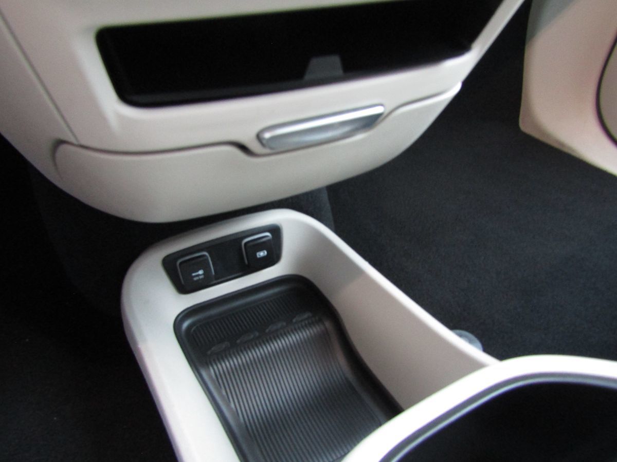 2021 Chrysler Pacifica Hybrid Touring L photo 21