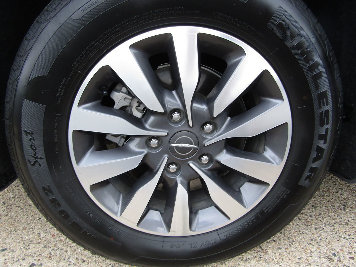 2021 Chrysler Pacifica Hybrid Touring L photo 33